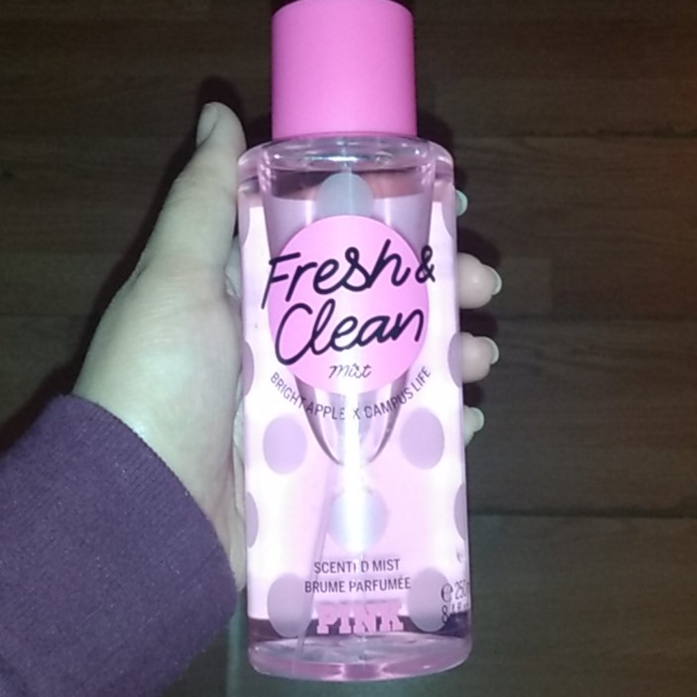Fresh and Clean Victoria Secret Pink Mist